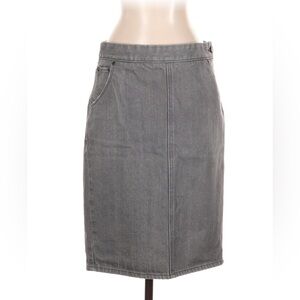 Gap Gray Denim Skirt Size 4